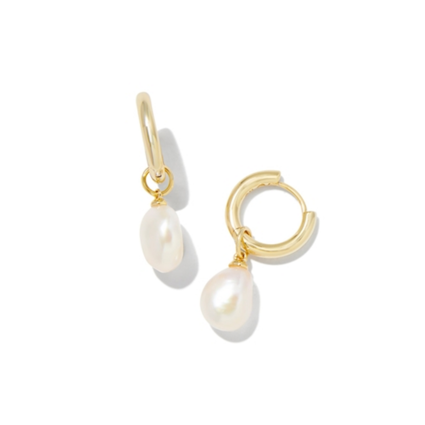 WILLA PEARL HUGGIE EARRINGS, GOLD/WHITE PEARL